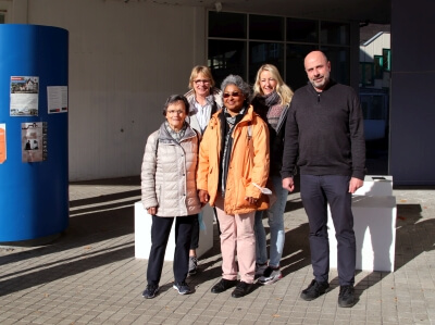 Fünf Personen - Von links nach rechts: Wilma Silge, Susanne Langguth (Seniorenvertretung), Trisa Krumscheid sowie Jessika Voß und Felix Trimborn (beide Fachdienst Soziales und Asyl)