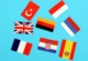 Mehrere Flaggen unterschiedlicher Nationalitäten