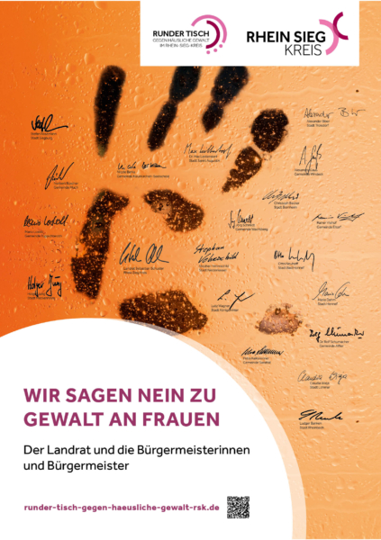Oranges Plakat mit Handabdruck und den Unterschriften aller Bürgermeister*innen im Rhein-Sieg-Kreis zum Statement: "Wir sagen nein zu gewalt an Frauen"